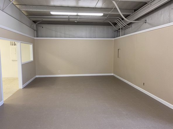 Warehouse with office space For Lease: 1223 Industrial Dr, New Braunfels, TX 78130
